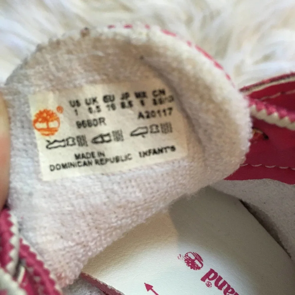 timberland pink lace up baby boots size 1